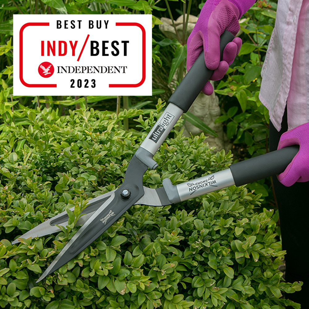 _ultralight-shaping-shears-1111288w_Hi (1)_WITH AWARD.jpg (1)